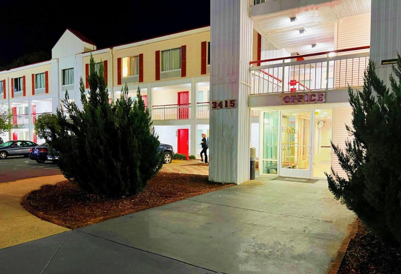 Hostel Bposhtels Charlotte Zewnętrze zdjęcie