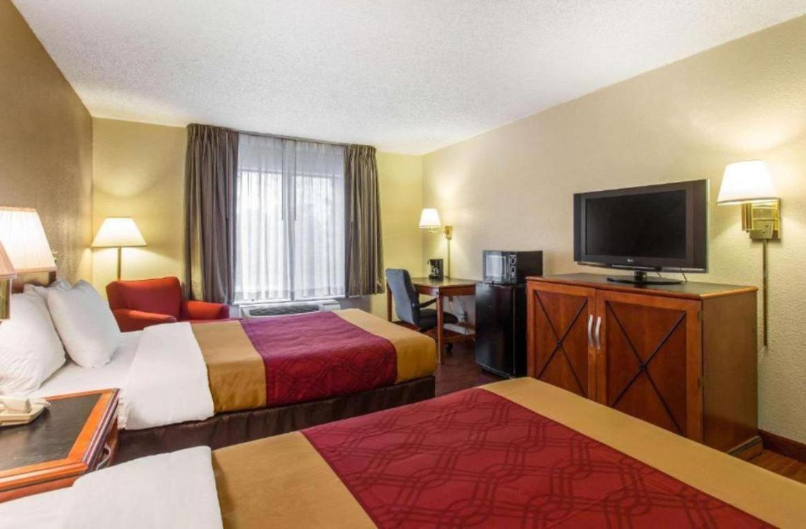 Hostel Bposhtels Charlotte Zewnętrze zdjęcie